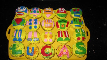 Birthday Robot Cupcakes